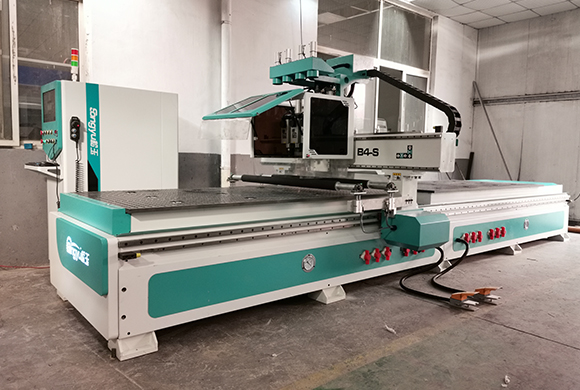 數(shù)控開料機(jī)精度跟什么有關(guān)？